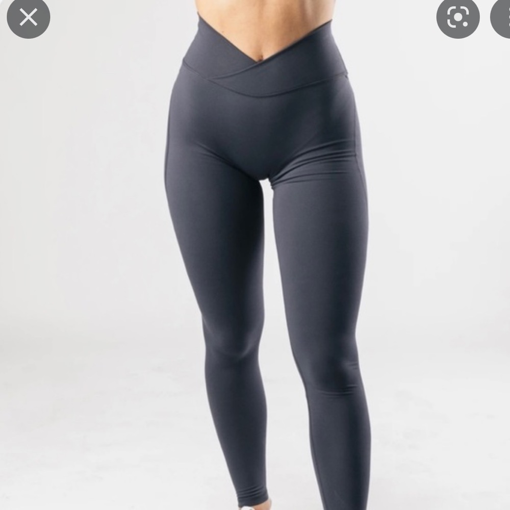 Alphalete surface power leggings